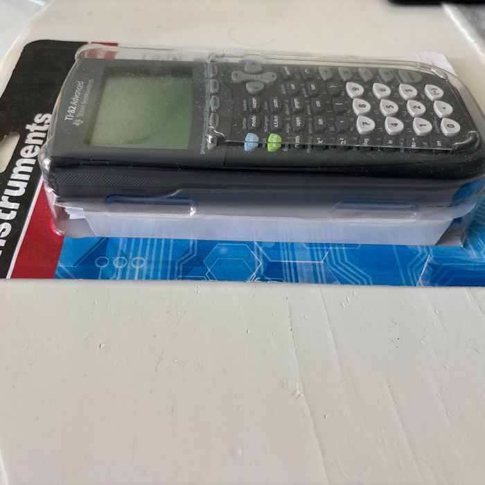 T1-82 advanced Texas calculatrice - photo numéro 2