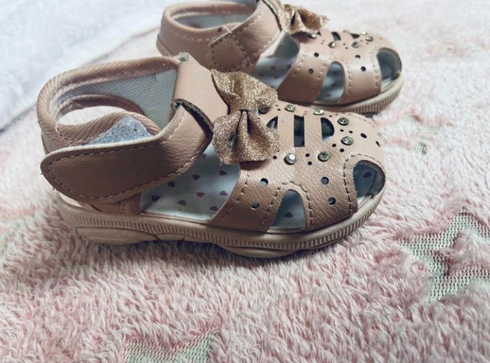 Chaussures bébé - photo numéro 2