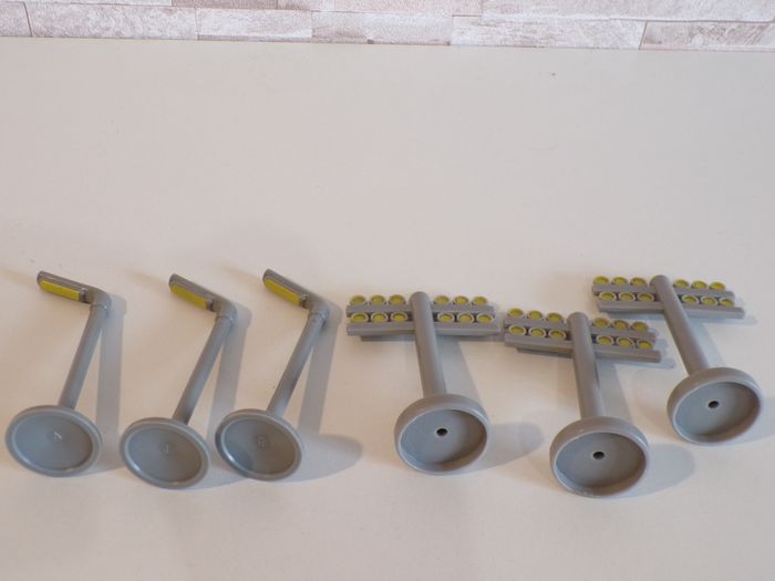 Lampes et projecteurs - Circuits de trains et de voitures (J30) - photo numéro 3