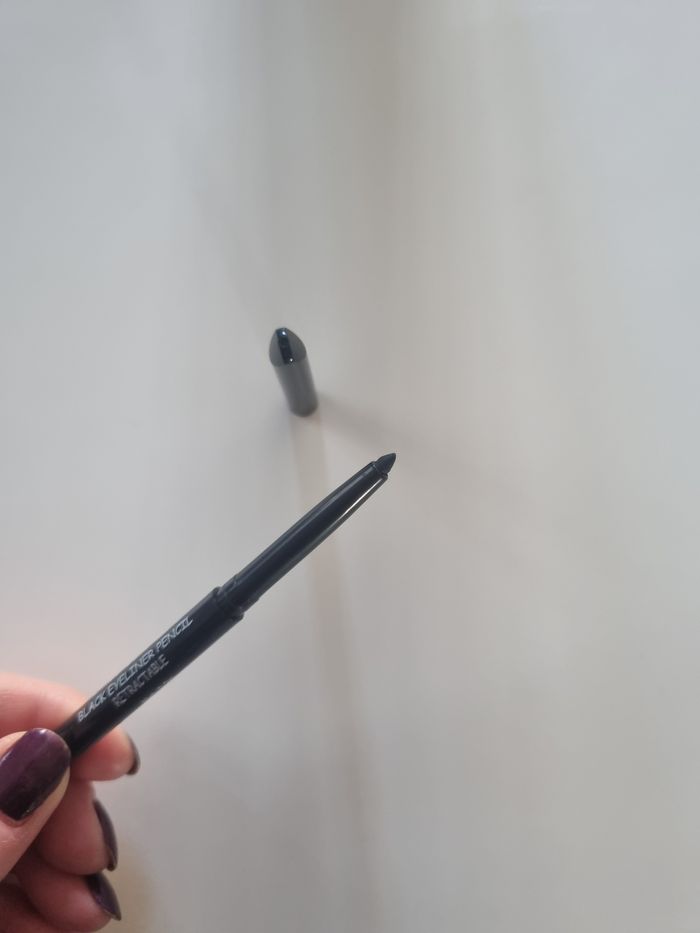 Crayon liner yeux rétractable noir Pink 21 neuf - photo numéro 3