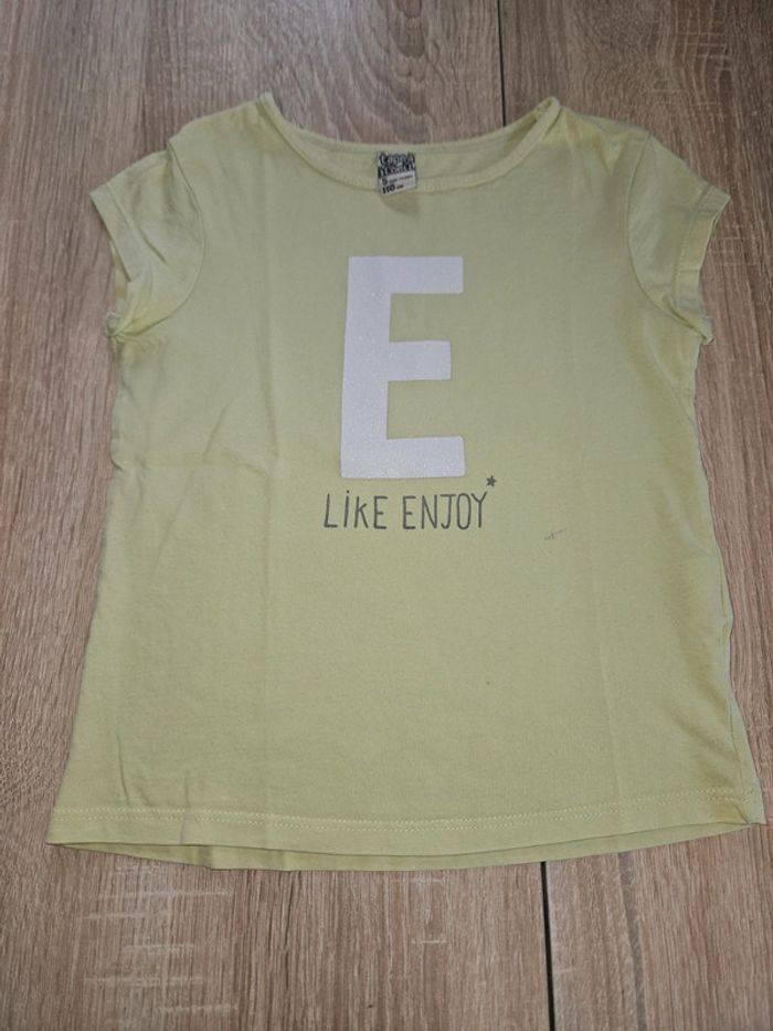 Tee-shirt tape a loeil 5 ans