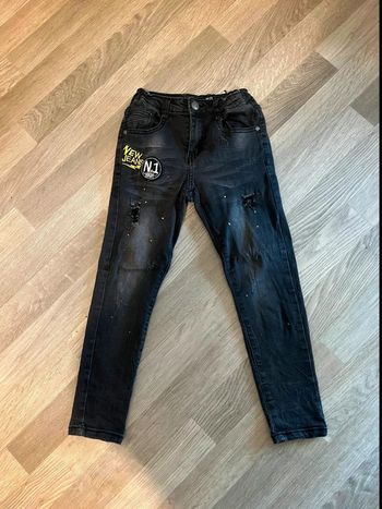 Très jolie pantalon Freeboy taille 8 ans