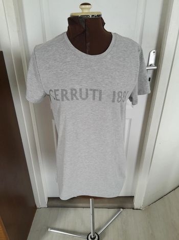 Tee shirt Cerruti 1881 neuf avec étiquette