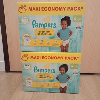 Lot Pampers premium protection taille 6(140 couches
