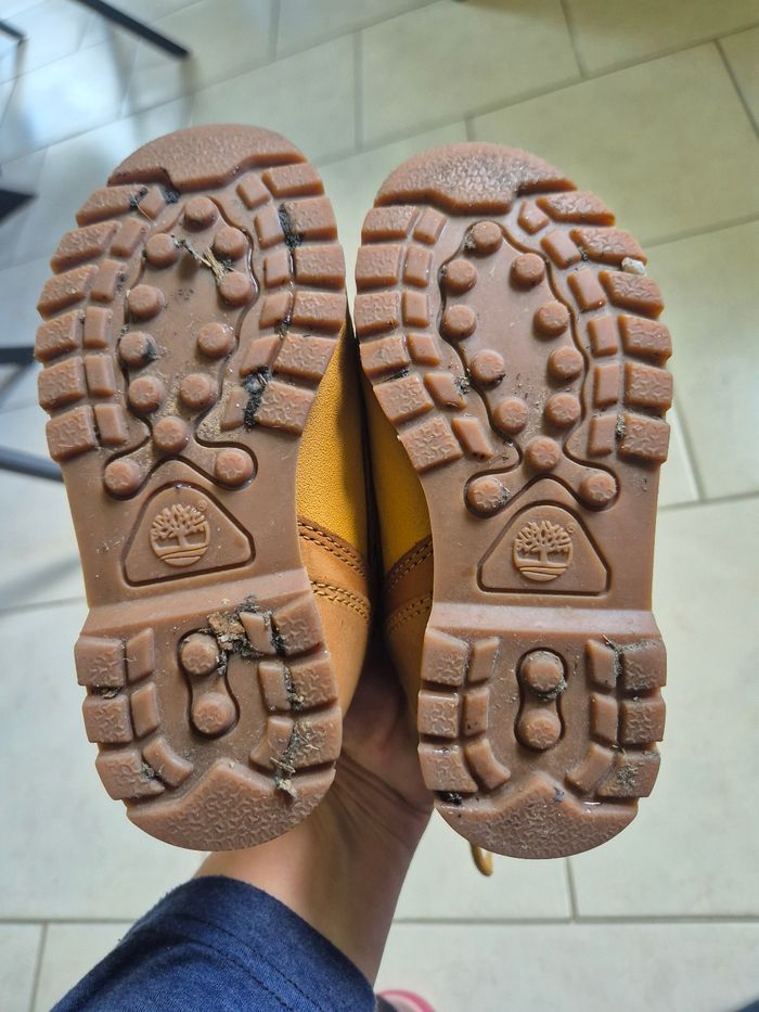 Timberland pointure 26 - photo numéro 2