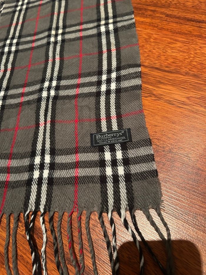 Écharpe Burberry - photo numéro 2