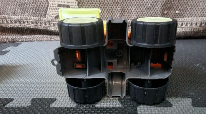 Lot jouets véhicules - photo numéro 6