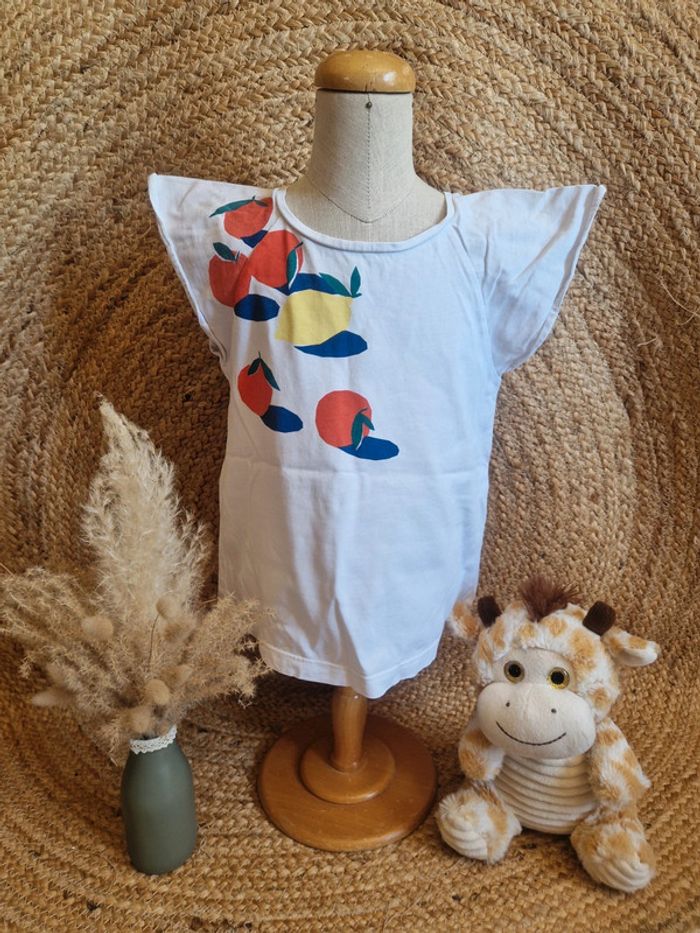 Jolie tee-shirt blanc avec citron et orange fille jacadi 6 ans