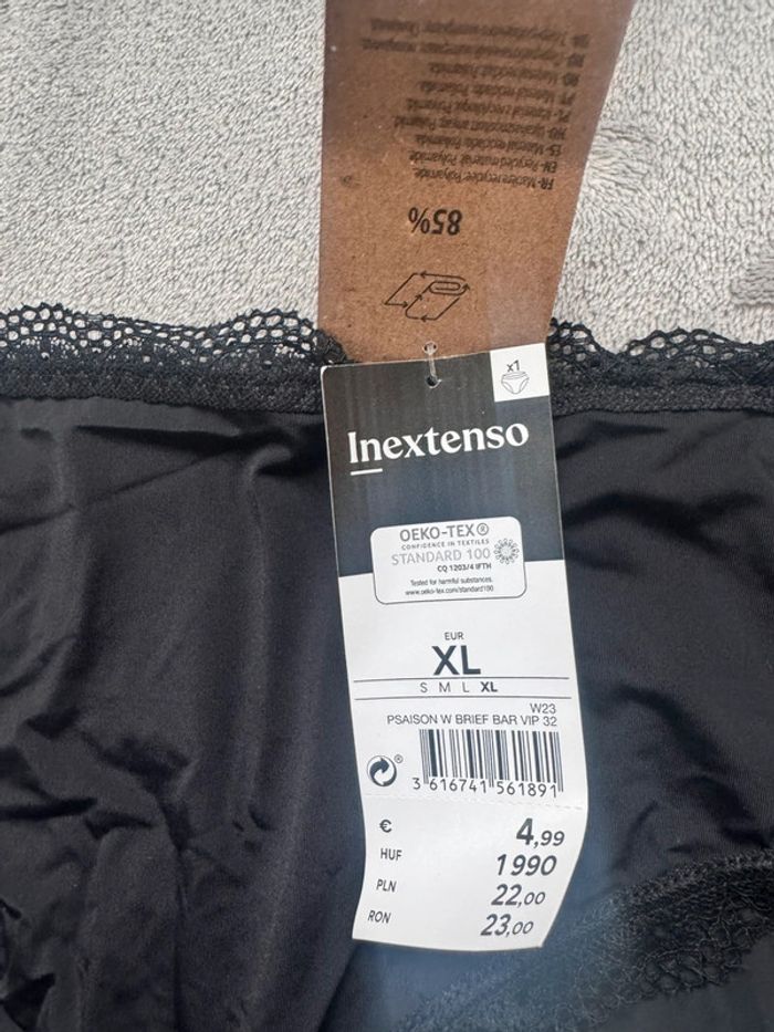 Culotte noire avec dentelle - photo numéro 3