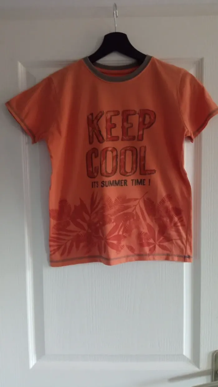 T-Shirt orange 10 ans