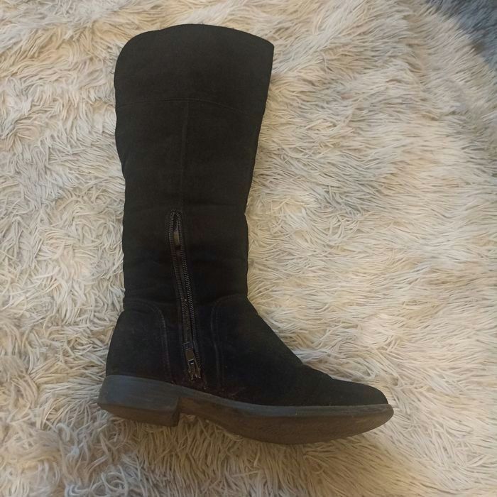 Bottes hautes en nubuck pointure 35 - photo numéro 3