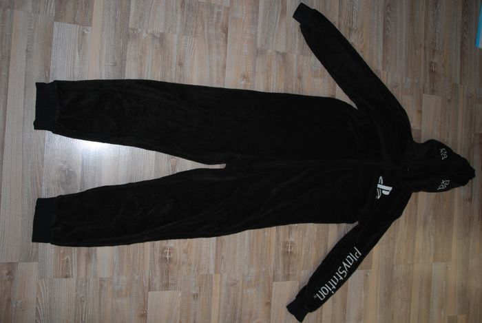 pyjama combinaison polaire 1 playsation H&M 12 ans - photo numéro 2