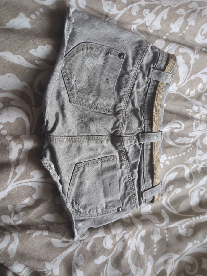 Petit jean gris short court ananas 2 ans ceinture dorée - photo numéro 3