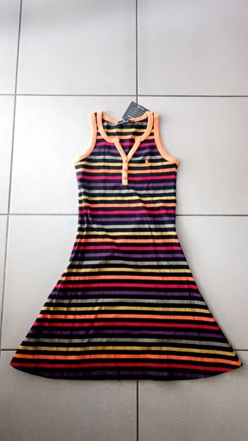 💎 NEUF robe rayée neuve avec étiquette