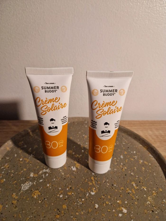 Creme solaire - photo numéro 2