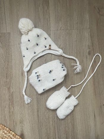 Bonnet tour de cou et moufles Tape à l’œil écru 3-9 mois