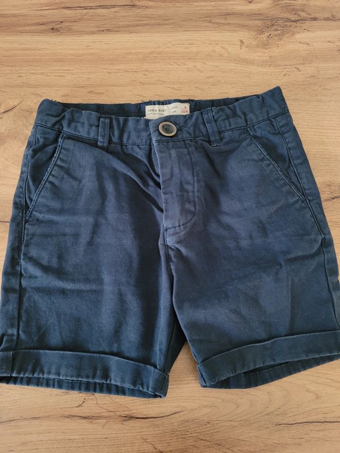 Short bleu marine zara 4 ans