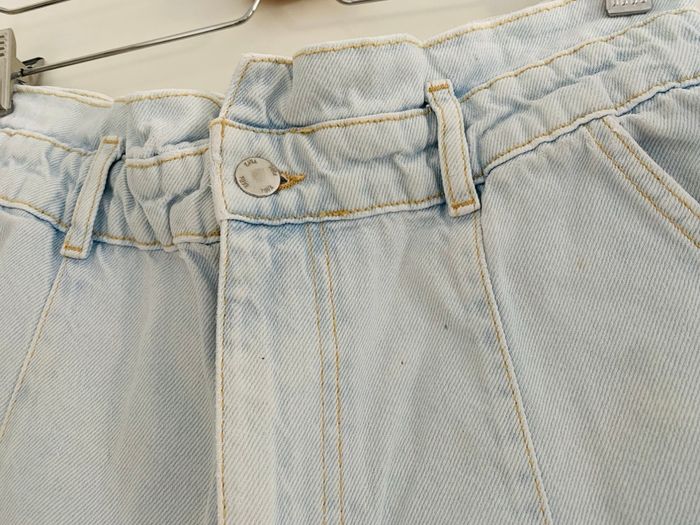 Short en jean clair - photo numéro 3