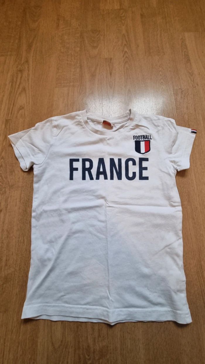 Tee-shirt TAO Taille 6 ans