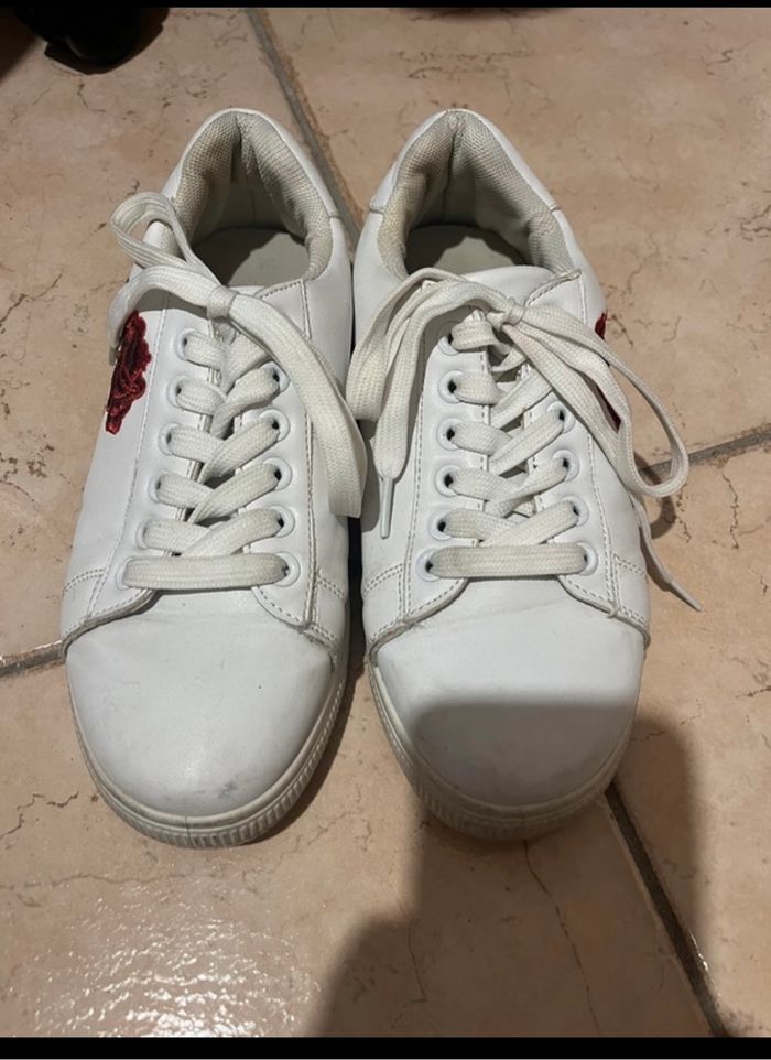 Baskets taille 36 - photo numéro 2