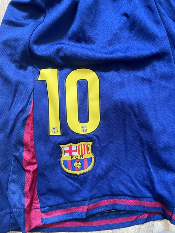 ⚽️ Ensemble FC Barcelone 2025-2026 - photo numéro 3