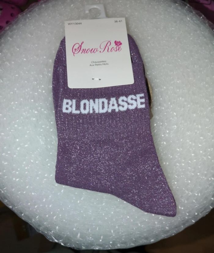 chaussettes blondasse - photo numéro 5