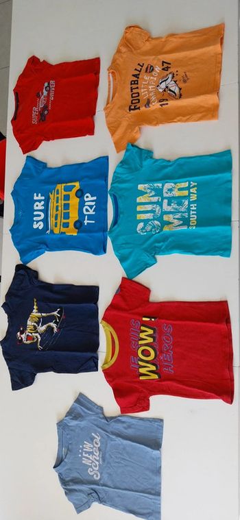 Lot tee shirts manches courtes 3 ans