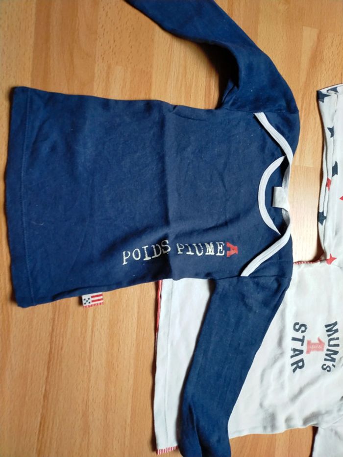 Lot 2 t-shirts absorba 18 mois - photo numéro 2