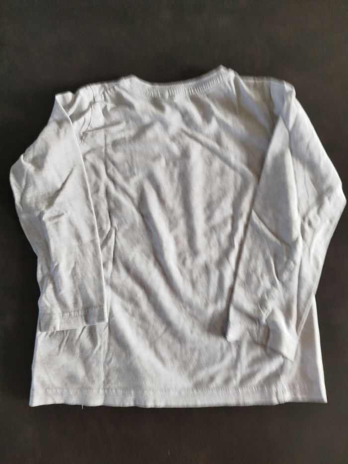 Jean's et tee shirt et Polo - photo numéro 10