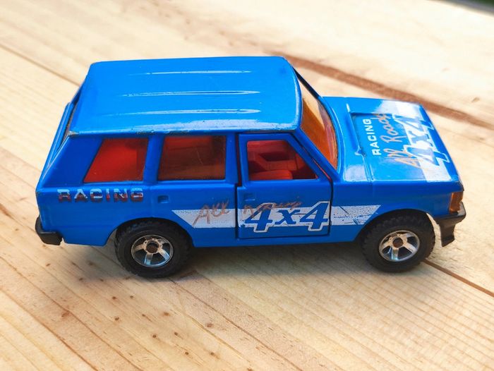 Majorette range rover bleu échelle 1/36 - photo numéro 4