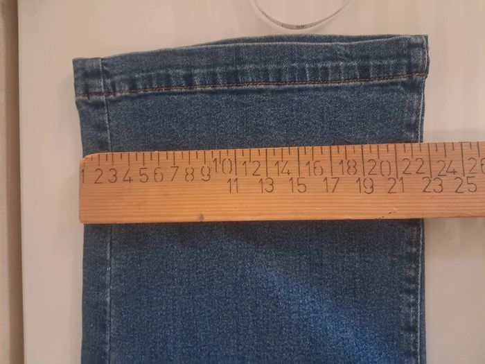 Happy jean taille haute jambe large T.36 - photo numéro 13