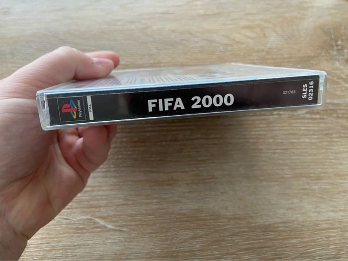 Fifa 2000 ps1 - photo numéro 6