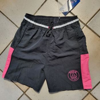 short de bain PSG PARIS SAINT GERMAIN taille 8 ans - NEUF