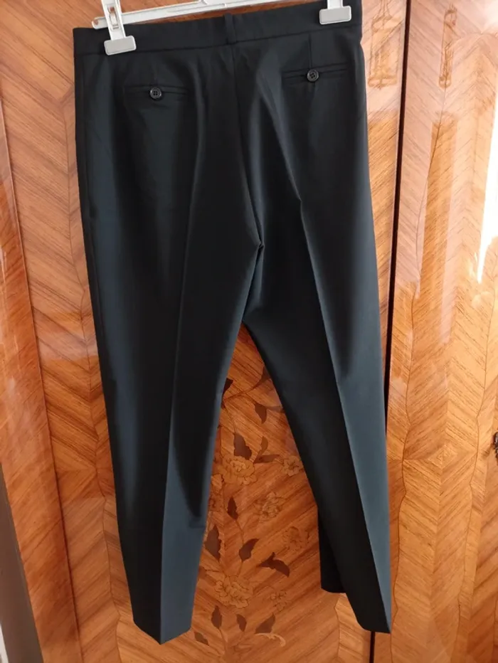 Magnifique pantalon noir-T42- Garou par Patrick Mendes - photo numéro 3