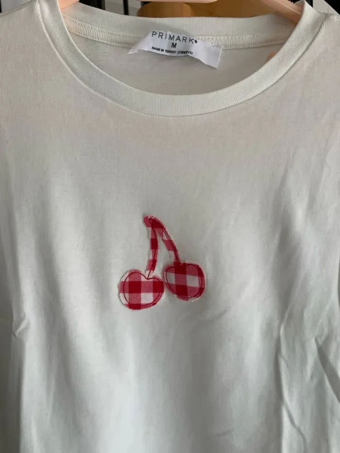 Tee shirt court - photo numéro 2