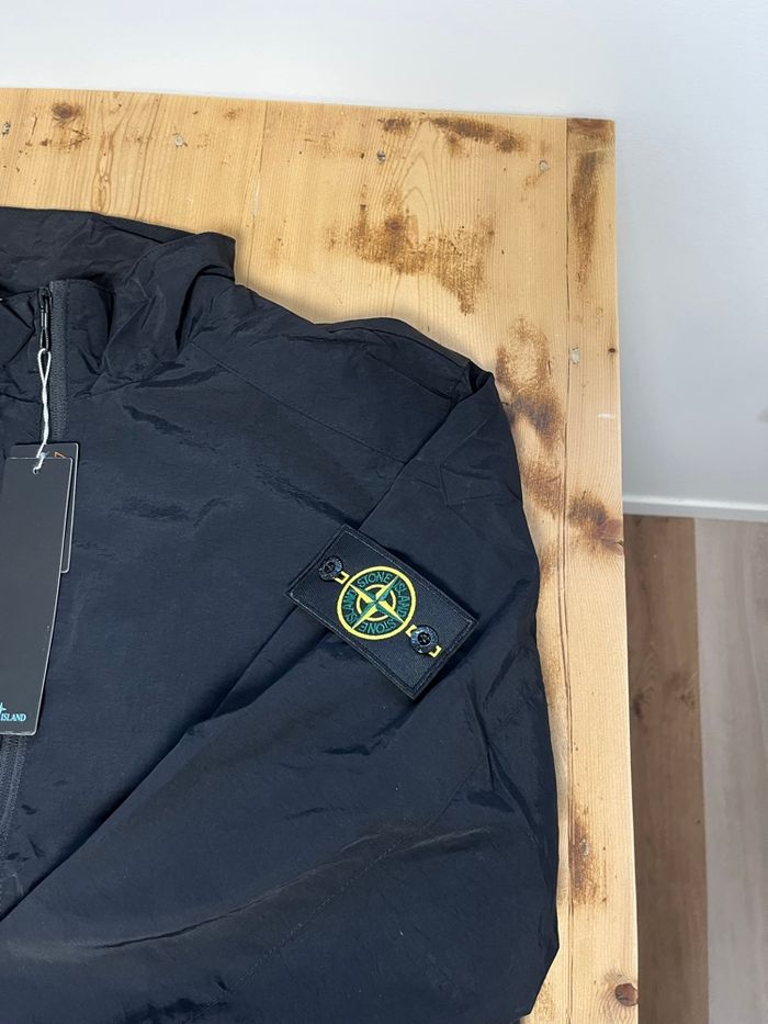 Veste stone island neuve - photo numéro 2