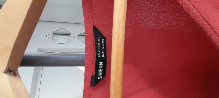 Haut couleur rouille avec petit nœud - photo numéro 2