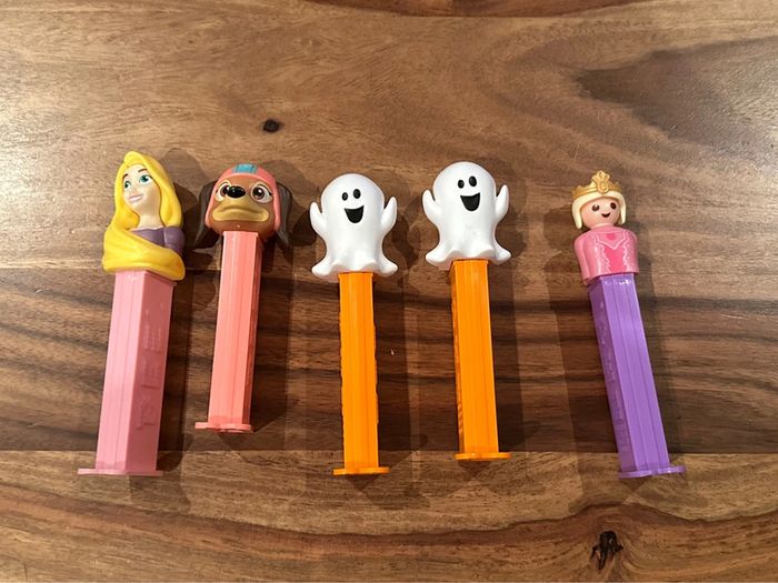 Lot Pez parfait état