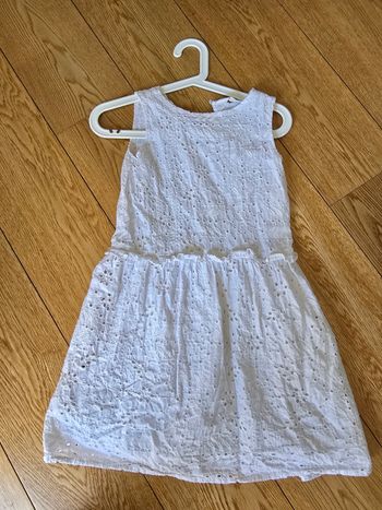 Robe blanche h&m taille 8 ans