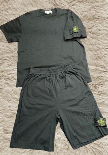 Short t shirt Stone island taille S