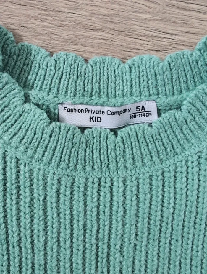 Pull chaud - photo numéro 2