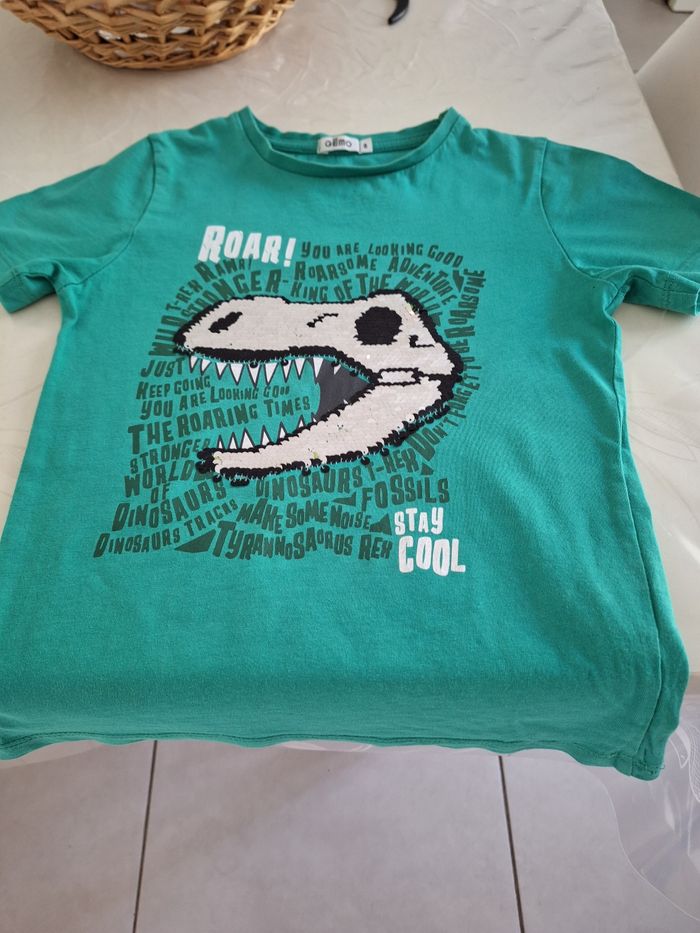 Tee-shirt 8 ans. Très bon état. Gemo. - photo numéro 3