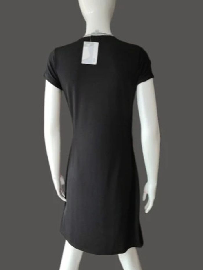 Robe fluide croisée effet portefeuille - photo numéro 5
