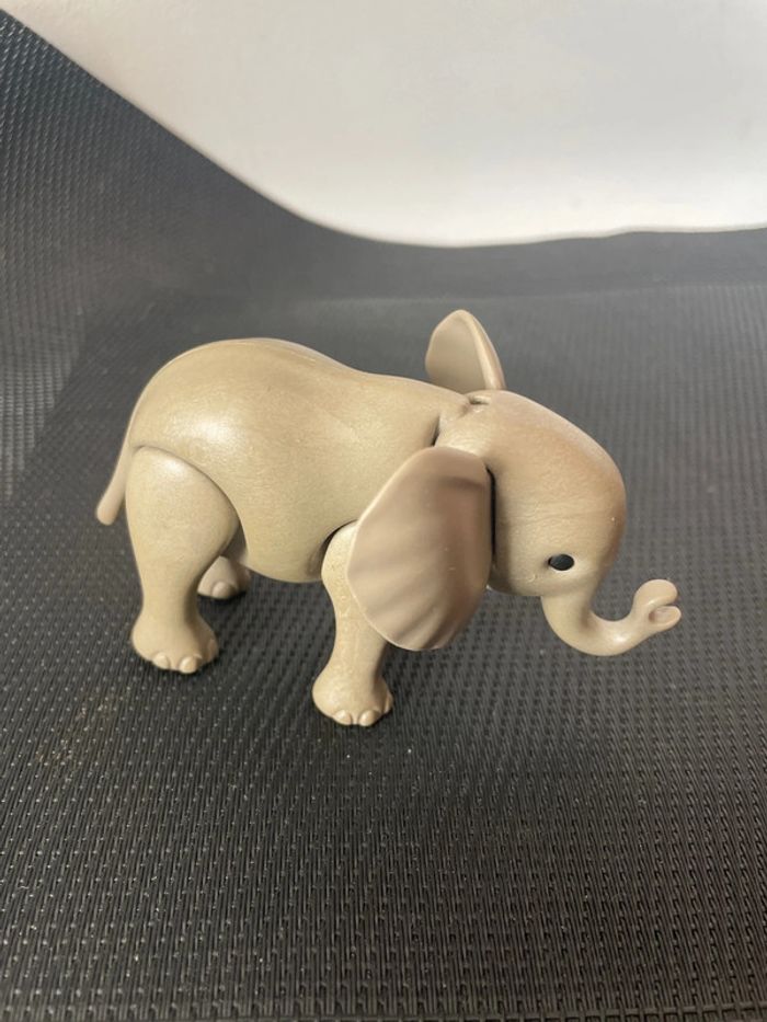 Playmobil lot 2 figurines bébés éléphants éléphanteaux zoo cirque safari animaux sauvages - photo numéro 4