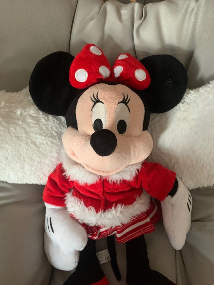 Peluche minnie disneystore collection 2010 - photo numéro 3