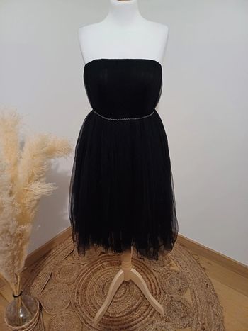 Robe noire bustier en tulle taille XXS 32