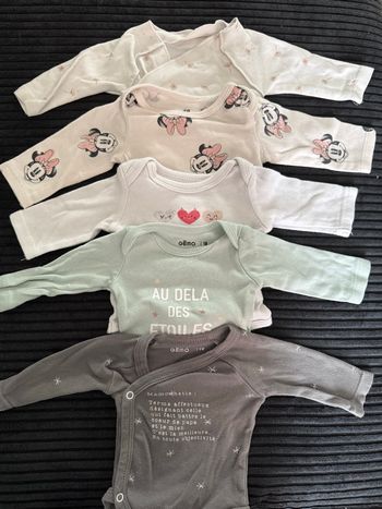 Lot de 5 bodys - 1 mois 