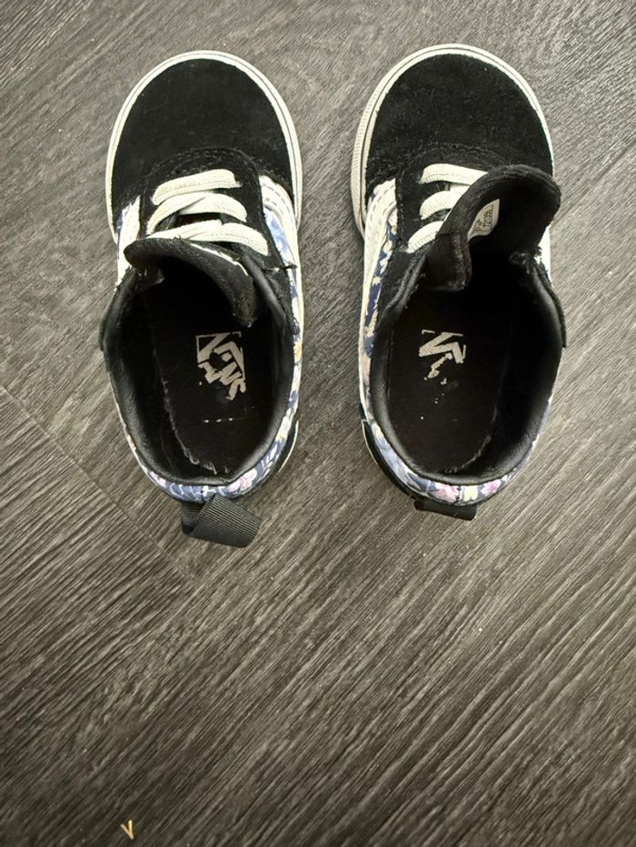 Vans pointure 22 - photo numéro 4