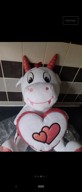 Peluche dragon blanc