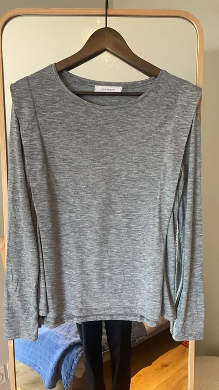 Top gris manches longues